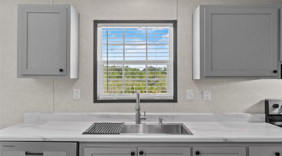 Winter Haven, Florida 33881, 4 Bedroom Bedrooms, ,2 Bathroombathrooms,Residential,For Sale,Edwin,0,Mfrp4937644