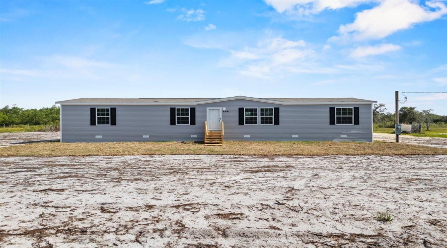 Winter Haven, Florida 33881, 4 Bedroom Bedrooms, ,2 Bathroombathrooms,Residential,For Sale,Edwin,0,Mfrp4937644