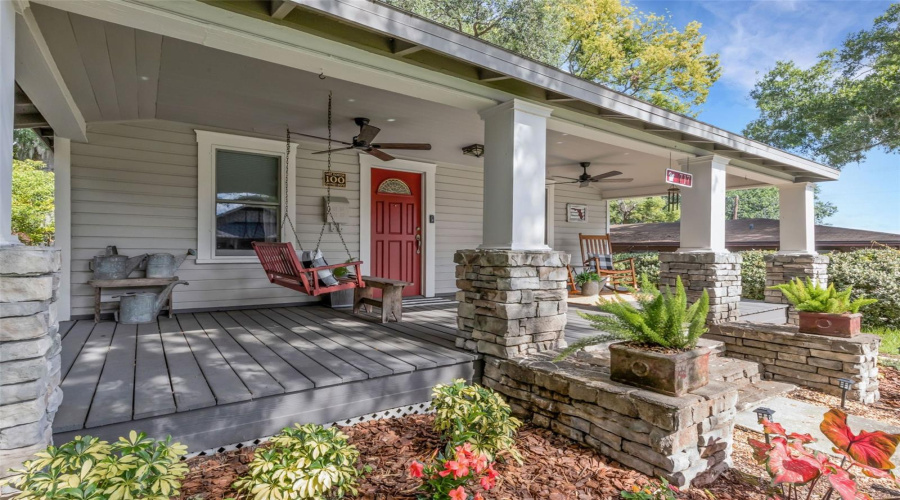 Lakeland, Florida 33801, 2 Bedroom Bedrooms, ,1 Bathroombathrooms,Residential,For Sale,Johnson,0,Mfrl4962678