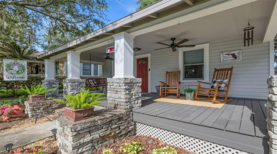 Lakeland, Florida 33801, 2 Bedroom Bedrooms, ,1 Bathroombathrooms,Residential,For Sale,Johnson,0,Mfrl4962678