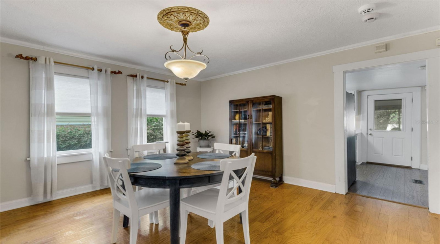 Lakeland, Florida 33801, 2 Bedroom Bedrooms, ,1 Bathroombathrooms,Residential,For Sale,Johnson,0,Mfrl4962678
