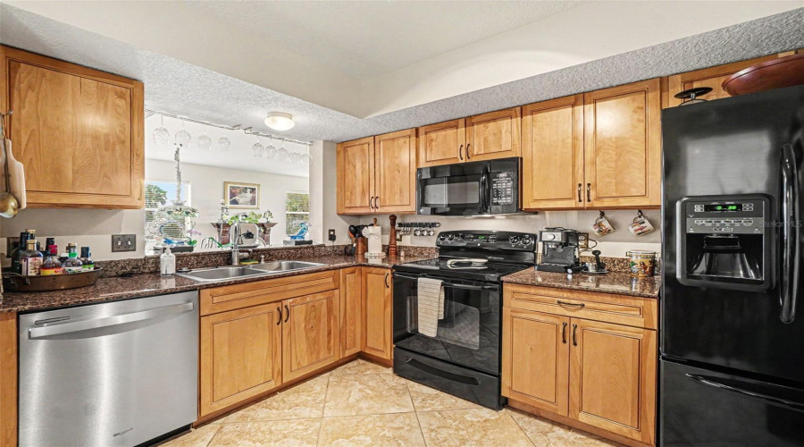 Palmetto, Florida 34221, 3 Bedroom Bedrooms, ,2 Bathroombathrooms,Residential,For Sale,Terra Ceia Bay,0,Mfrtb8513380