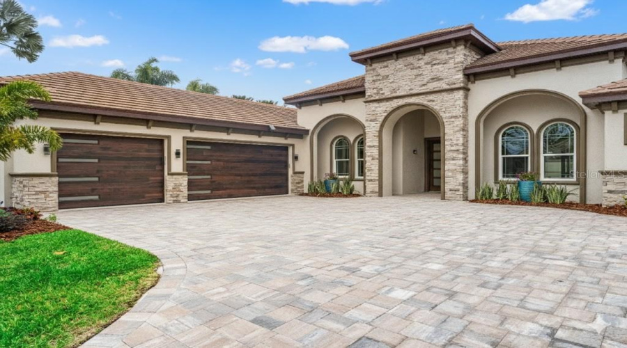 Trinity, Florida 34655, 5 Bedroom Bedrooms, ,4 Bathroombathrooms,Residential,For Sale,Pontofino,0,Mfrtb8470103