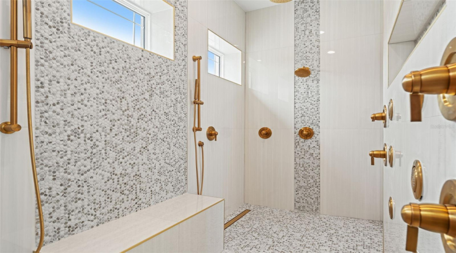 Trinity, Florida 34655, 5 Bedroom Bedrooms, ,4 Bathroombathrooms,Residential,For Sale,Pontofino,0,Mfrtb8470103