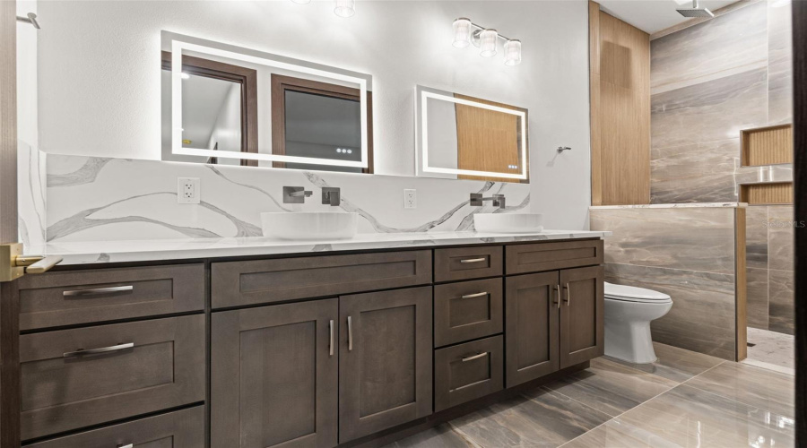 Trinity, Florida 34655, 5 Bedroom Bedrooms, ,4 Bathroombathrooms,Residential,For Sale,Pontofino,0,Mfrtb8470103