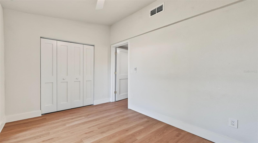 Tampa, Florida 33604, 3 Bedroom Bedrooms, ,2 Bathroombathrooms,Residential,For Sale,Edison,0,Mfrtb8538108