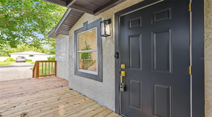 Tampa, Florida 33604, 3 Bedroom Bedrooms, ,2 Bathroombathrooms,Residential,For Sale,Edison,0,Mfrtb8538108