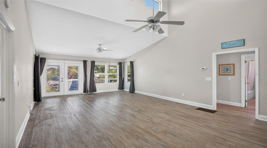 St Augustine, Florida 32080, 3 Bedroom Bedrooms, ,2 Bathroombathrooms,Residential,For Sale,4Th,0,Mfrfc320744