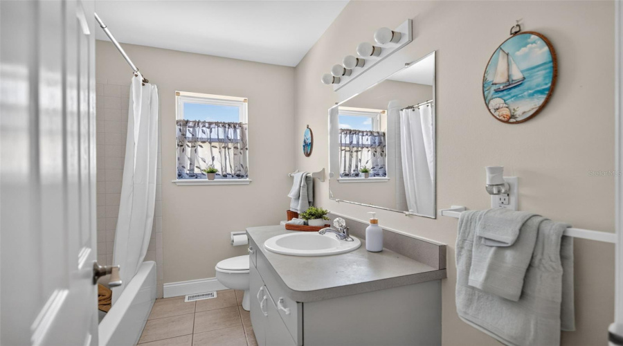 St Augustine, Florida 32080, 3 Bedroom Bedrooms, ,2 Bathroombathrooms,Residential,For Sale,4Th,0,Mfrfc320744