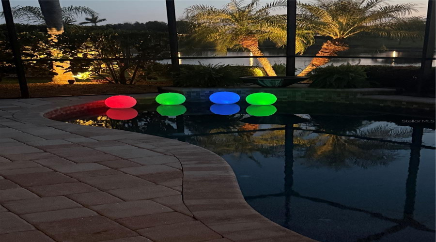 Solar Beach Ball Pool Lighting