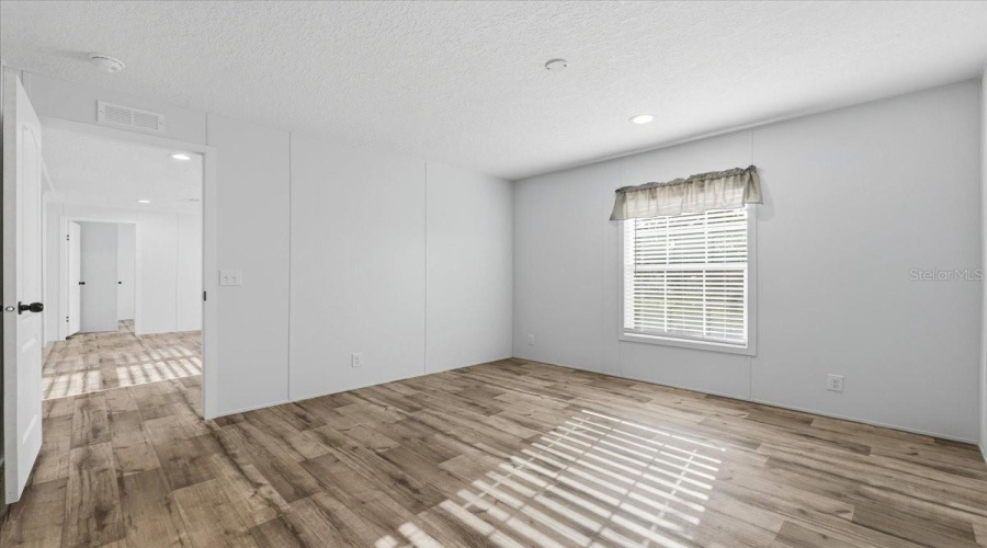 Port Richey, Florida 34668, 3 Bedroom Bedrooms, ,2 Bathroombathrooms,Residential,For Sale,Rampart,0,Mfrp4939434