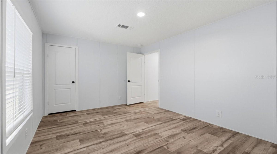 Port Richey, Florida 34668, 3 Bedroom Bedrooms, ,2 Bathroombathrooms,Residential,For Sale,Rampart,0,Mfrp4939434