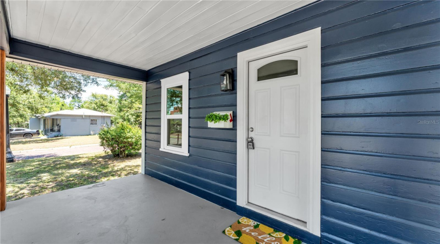 Lakeland, Florida 33815, 3 Bedroom Bedrooms, ,1 Bathroombathrooms,Residential,For Sale,Central,0,Mfrtb8516578