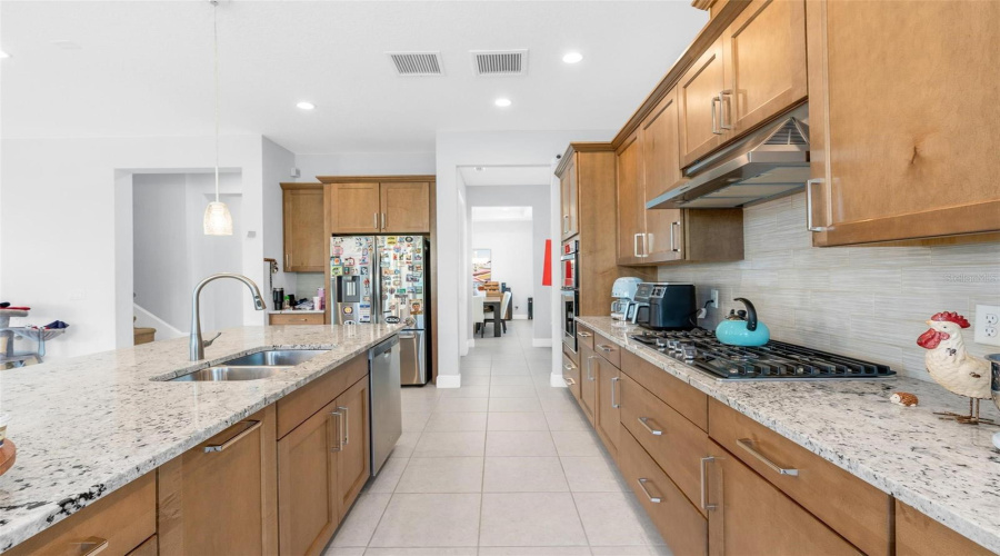 Winter Garden, Florida 34787, 5 Bedroom Bedrooms, ,4 Bathroombathrooms,Residential,For Sale,Canoe,0,Mfro6398949