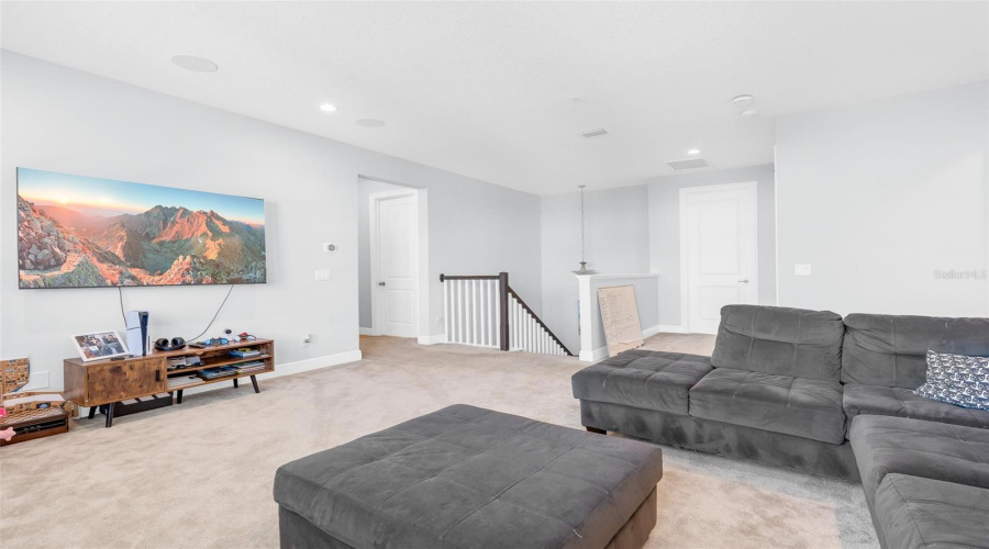 Winter Garden, Florida 34787, 5 Bedroom Bedrooms, ,4 Bathroombathrooms,Residential,For Sale,Canoe,0,Mfro6398949