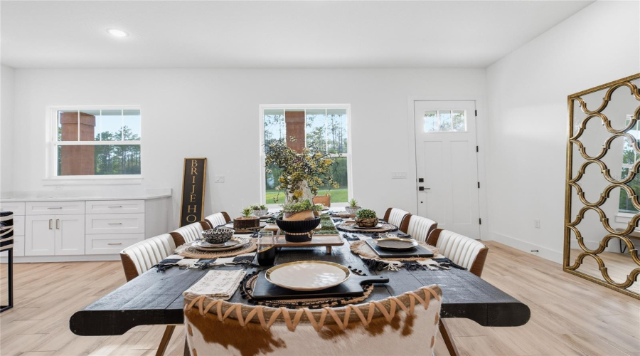 Dunnellon, Florida 34432, 4 Bedroom Bedrooms, ,3 Bathroombathrooms,Residential,For Sale,129Th Terrace Road,0,Mfro6404814