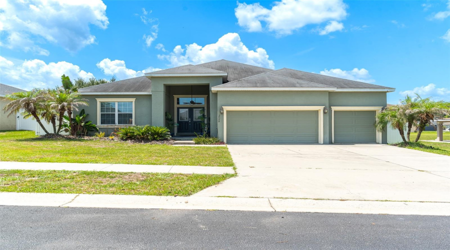 Winter Haven, Florida 33881, 5 Bedroom Bedrooms, ,3 Bathroombathrooms,Residential,For Sale,Fieldstone,0,Mfrl4962714