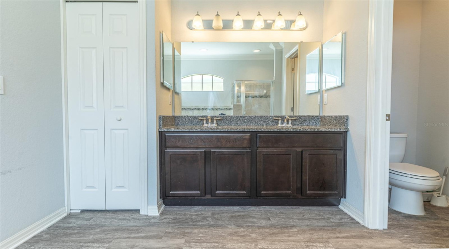 Winter Haven, Florida 33881, 5 Bedroom Bedrooms, ,3 Bathroombathrooms,Residential,For Sale,Fieldstone,0,Mfrl4962714