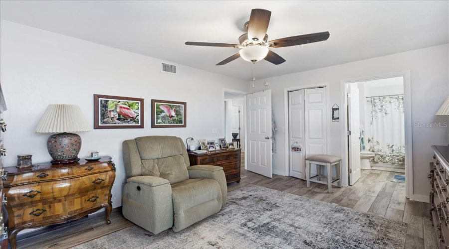 Cedar Key, Florida 32625, 2 Bedroom Bedrooms, ,2 Bathroombathrooms,Residential,For Sale,Old Mill,0,Mfrgc537298