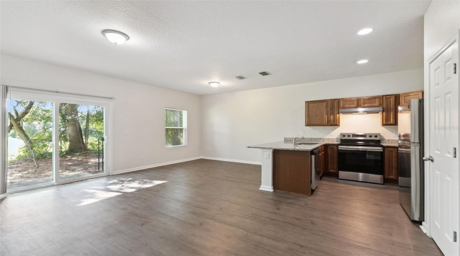 Jacksonville, Florida 32277, 3 Bedroom Bedrooms, ,2 Bathroombathrooms,Residential,For Sale,Rain Forest,0,Mfro6428129