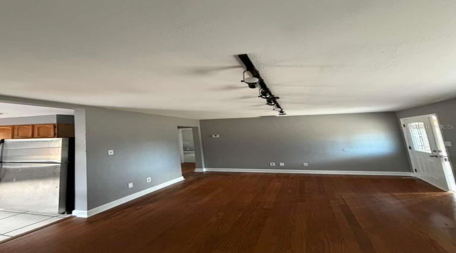 Tampa, Florida 33611, 3 Bedroom Bedrooms, ,2 Bathroombathrooms,Residential,For Sale,Gabrielle,0,Mfrtb8540550