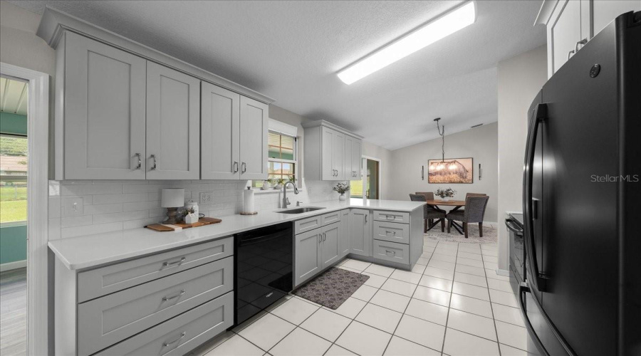 Ocala, Florida 34482, 3 Bedroom Bedrooms, ,2 Bathroombathrooms,Residential,For Sale,32Nd,0,Mfrom729467