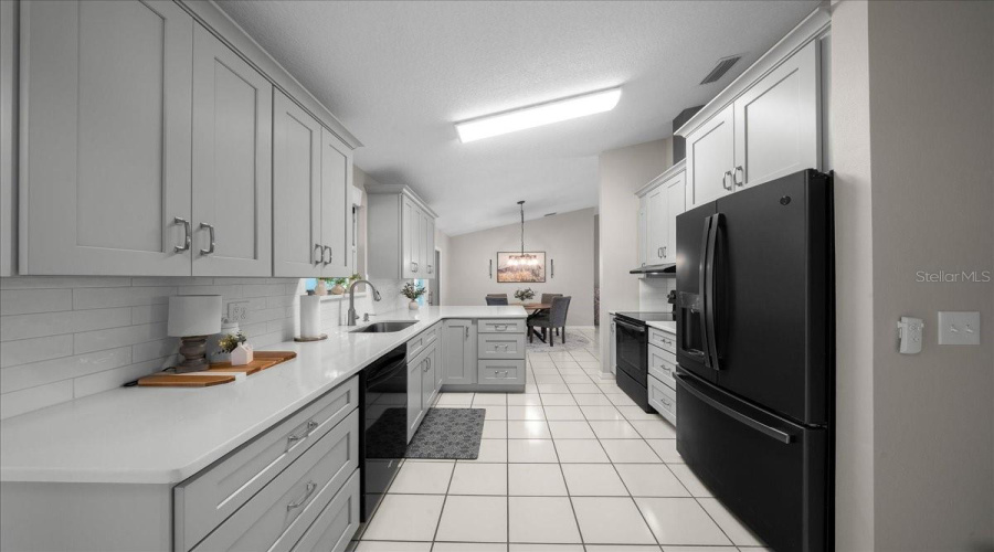 Ocala, Florida 34482, 3 Bedroom Bedrooms, ,2 Bathroombathrooms,Residential,For Sale,32Nd,0,Mfrom729467