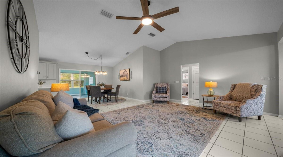 Ocala, Florida 34482, 3 Bedroom Bedrooms, ,2 Bathroombathrooms,Residential,For Sale,32Nd,0,Mfrom729467