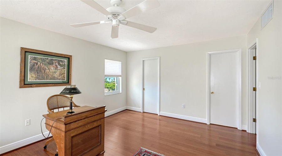 Sarasota, Florida 34236, 4 Bedroom Bedrooms, ,3 Bathroombathrooms,Residential,For Sale,Golden Gate Point,0,Mfra4701236