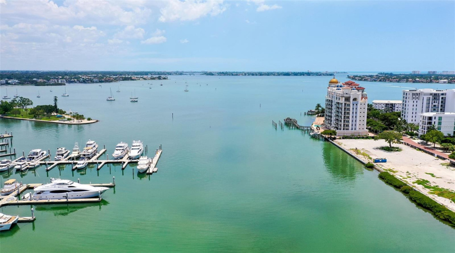 Sarasota, Florida 34236, 4 Bedroom Bedrooms, ,3 Bathroombathrooms,Residential,For Sale,Golden Gate Point,0,Mfra4701236