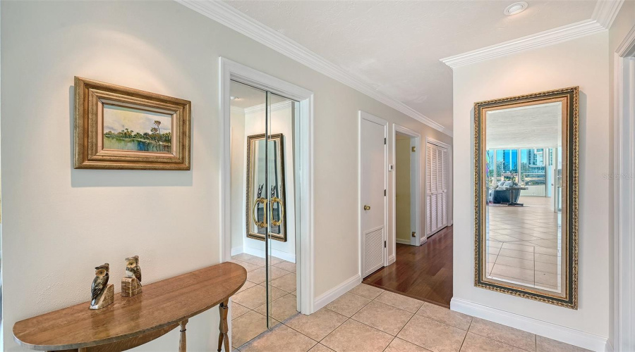 Sarasota, Florida 34236, 4 Bedroom Bedrooms, ,3 Bathroombathrooms,Residential,For Sale,Golden Gate Point,0,Mfra4701236