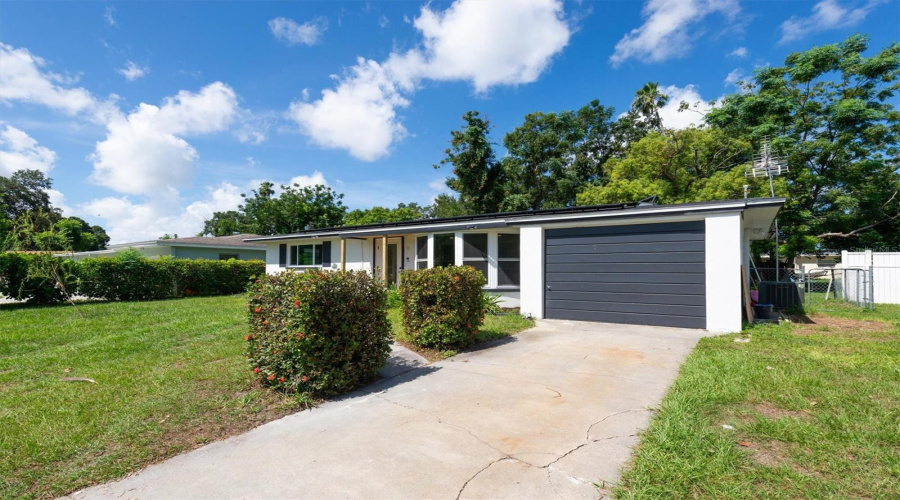 Clearwater, Florida 33759, 2 Bedroom Bedrooms, ,1 Bathroombathrooms,Residential,For Sale,Country,0,Mfrtb8538223