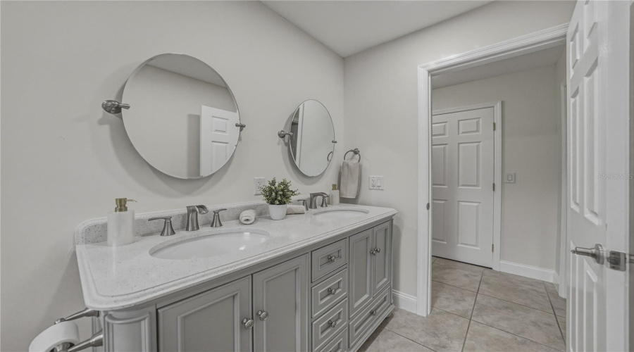 Wesley Chapel, Florida 33544, 4 Bedroom Bedrooms, ,3 Bathroombathrooms,Residential,For Sale,Thunderhead,0,Mfrtb8496123
