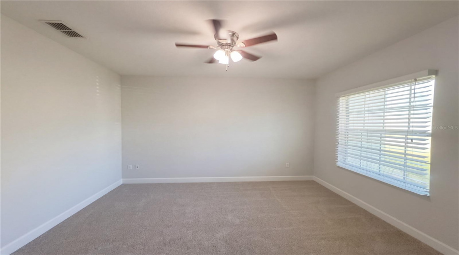 Lakeland, Florida 33813, 4 Bedroom Bedrooms, ,3 Bathroombathrooms,Residential,For Sale,Hickory Leaf,0,Mfrtb8486704