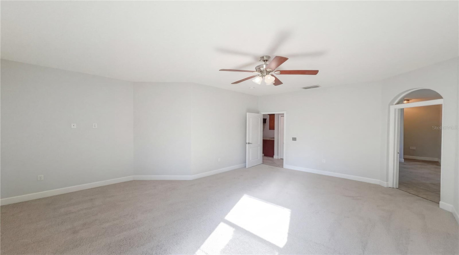 Lakeland, Florida 33813, 4 Bedroom Bedrooms, ,3 Bathroombathrooms,Residential,For Sale,Hickory Leaf,0,Mfrtb8486704
