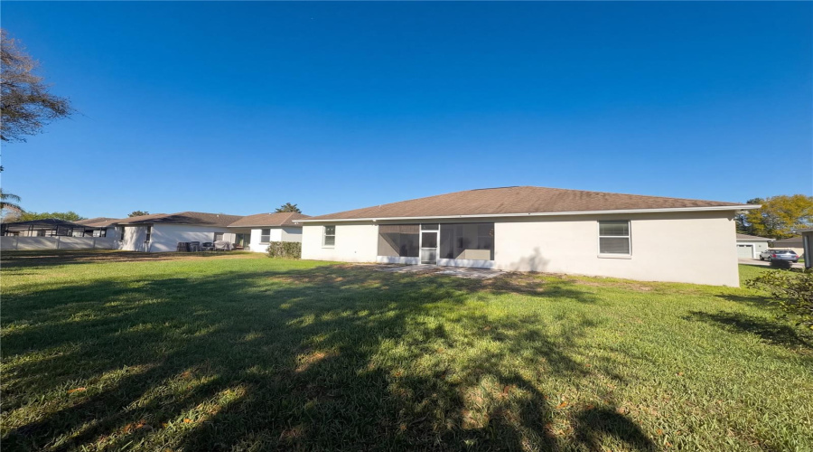 Lakeland, Florida 33813, 4 Bedroom Bedrooms, ,3 Bathroombathrooms,Residential,For Sale,Hickory Leaf,0,Mfrtb8486704