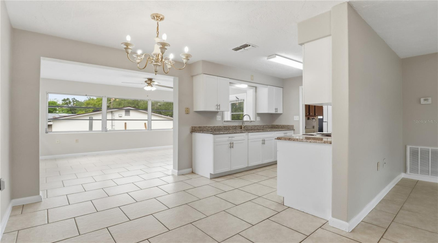 Beverly Hills, Florida 34465, 3 Bedroom Bedrooms, ,2 Bathroombathrooms,Residential,For Sale,Regina,0,Mfrp4938555