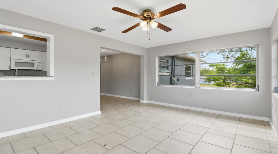Beverly Hills, Florida 34465, 3 Bedroom Bedrooms, ,2 Bathroombathrooms,Residential,For Sale,Regina,0,Mfrp4938555