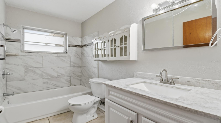 Beverly Hills, Florida 34465, 3 Bedroom Bedrooms, ,2 Bathroombathrooms,Residential,For Sale,Regina,0,Mfrp4938555