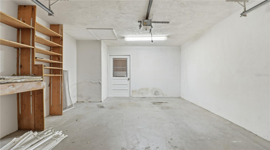 Beverly Hills, Florida 34465, 3 Bedroom Bedrooms, ,2 Bathroombathrooms,Residential,For Sale,Regina,0,Mfrp4938555
