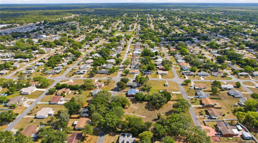 Beverly Hills, Florida 34465, 3 Bedroom Bedrooms, ,2 Bathroombathrooms,Residential,For Sale,Regina,0,Mfrp4938555