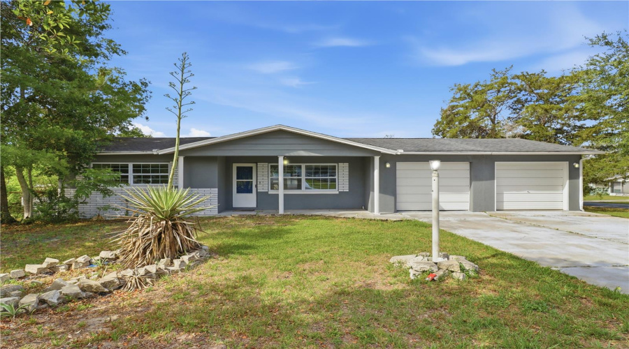 Beverly Hills, Florida 34465, 3 Bedroom Bedrooms, ,2 Bathroombathrooms,Residential,For Sale,Regina,0,Mfrp4938555