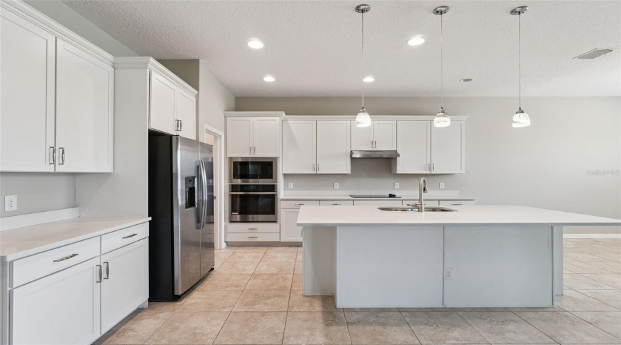 St Cloud, Florida 34771, 4 Bedroom Bedrooms, ,3 Bathroombathrooms,Residential,For Sale,Jubiloso,0,Mfrs5156349