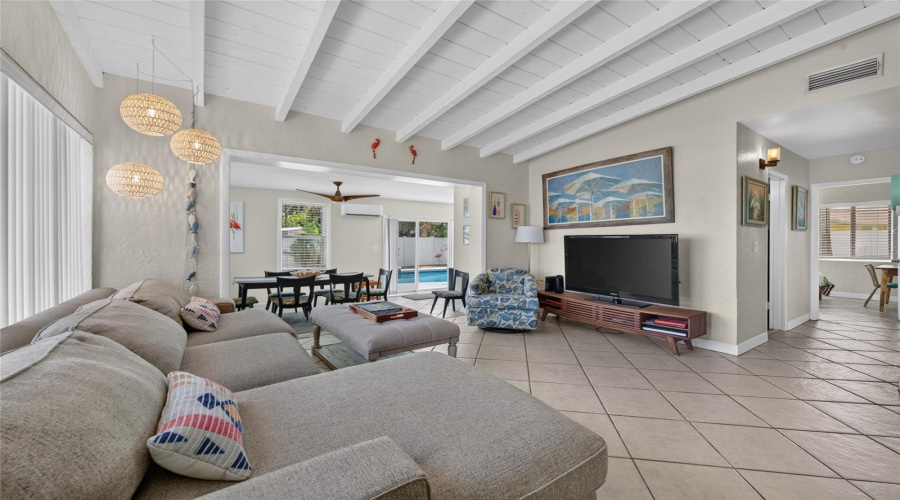 Ormond Beach, Florida 32176, 3 Bedroom Bedrooms, ,2 Bathroombathrooms,Residential,For Sale,Essex,0,Mfrns1089033