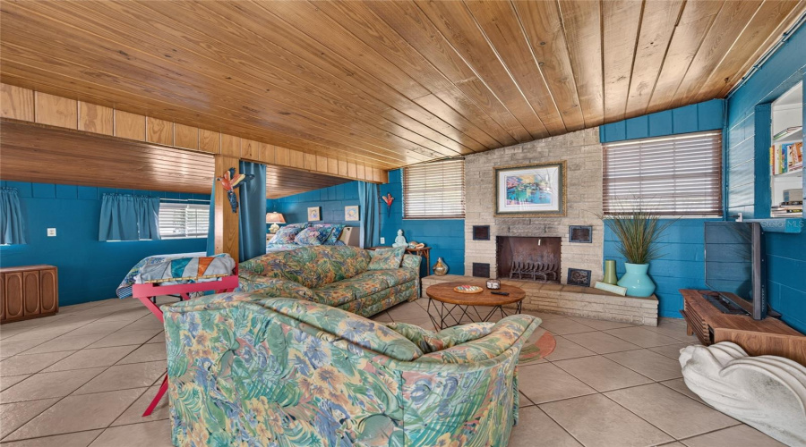 Ormond Beach, Florida 32176, 3 Bedroom Bedrooms, ,2 Bathroombathrooms,Residential,For Sale,Essex,0,Mfrns1089033