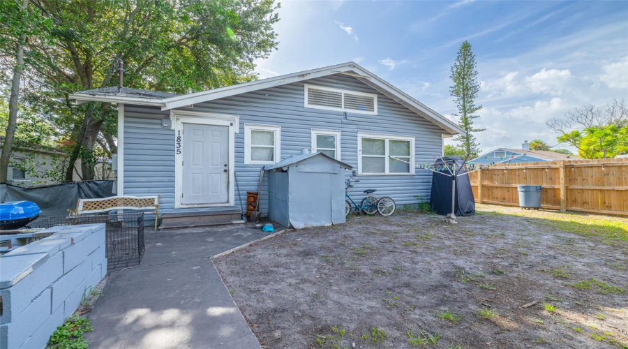 St Petersburg, Florida 33711, 3 Bedroom Bedrooms, ,1 Bathroombathrooms,Residential,For Sale,47Th,0,Mfrtb8532333