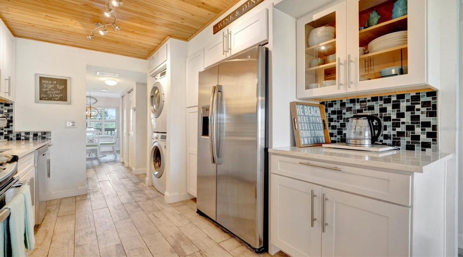 Bradenton, Florida 34205, 1 Bedroom Bedrooms, ,1 Bathroombathrooms,Residential,For Sale,30Th,0,Mfra4688153
