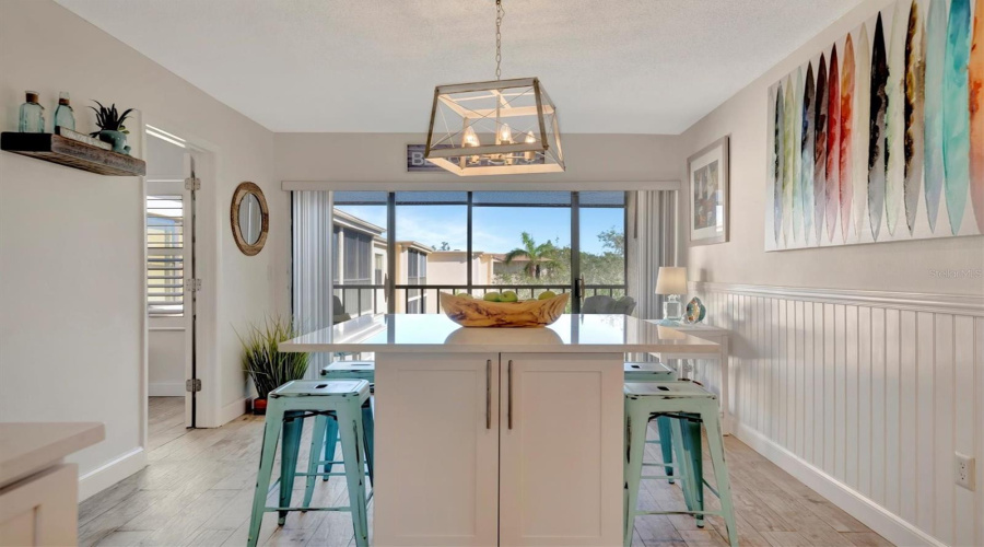 Bradenton, Florida 34205, 1 Bedroom Bedrooms, ,1 Bathroombathrooms,Residential,For Sale,30Th,0,Mfra4688153