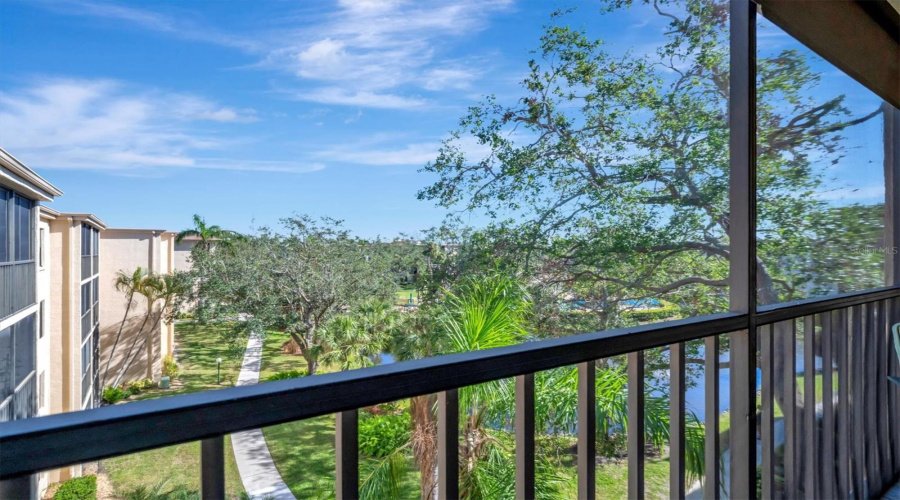 Bradenton, Florida 34205, 1 Bedroom Bedrooms, ,1 Bathroombathrooms,Residential,For Sale,30Th,0,Mfra4688153