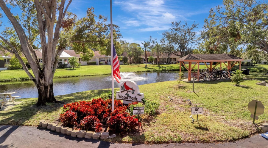Bradenton, Florida 34205, 1 Bedroom Bedrooms, ,1 Bathroombathrooms,Residential,For Sale,30Th,0,Mfra4688153
